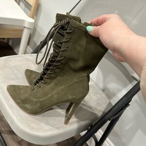 Steve Madden olive green laced boots in size 8. Cardi B collection